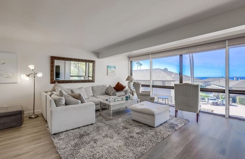 South Laguna House | Ocean Front Townhome 3 BR 3 BA 2 car garage fully furnished, South Laguna beach