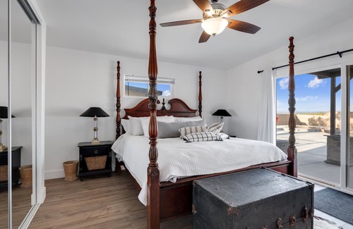 Lucerne Valley Other | Bourbon Ranch - Get away from it all and relax in the beauty of the desert.