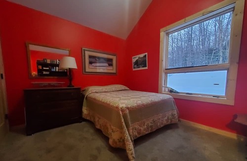 Ripton Cabin | Cozy Cabin on Robert Frost Mountain in Ripton, Vermont