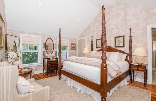 Marion Center House | Spacious home in the heart of Marion's charming village. Bike/walk/swim & enjoy!