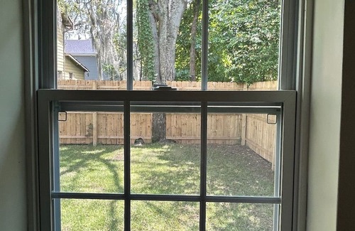 Midtown Cottage | Coastal Carriage House Surrounded By Live Oak Trees in the Heart of Savannah