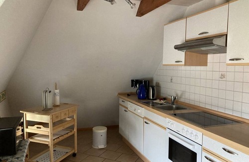 Fedderswarf Apartment | Apartment 'Ferienwohnung Nordwarft' with Private Terrace, Private Garden and Wi-Fi