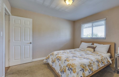 Midway House | Escondido Home w/ Yard ~ 1 Mi to Grape Day Park