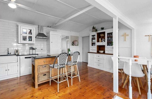 Ardrossan House | Discover Fairway View: Your Perfect Ardrossan Retreat