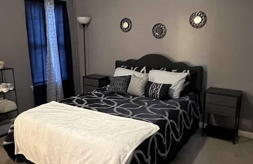 Augusta House | Nwely Renovated Home close by Hospitals and Augusta Nationals Golf Course