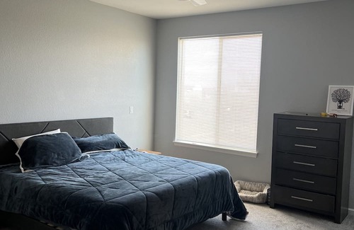 Dupont House | Large 4 Bedroom Home near Downtown Denver!