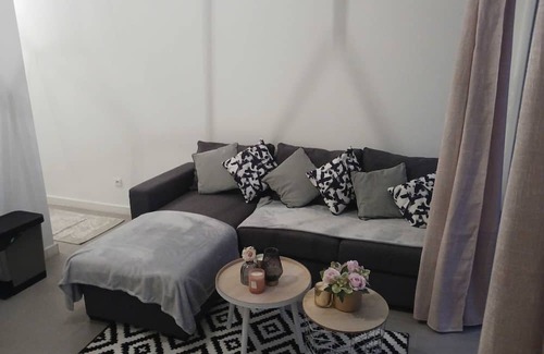 Mauguio Apartment | Very quiet studio with a beautiful terrace