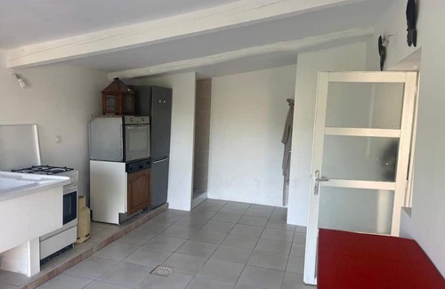 Saint-Amans-de-Pellagal Apartment | Apartment 'Chez Mémé Coucou 3 Chambres' with Private Pool, Private Terrace and Wi-Fi