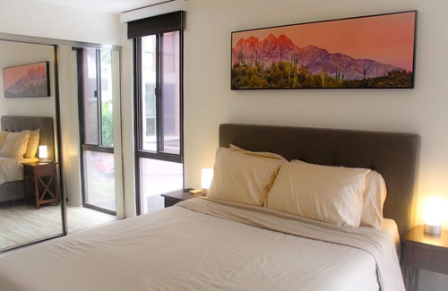 Manoa Condo | Modern + Futuristic 2 Bed|2 Bath|2 Parking Hawaii Fortress with Massive Lanai