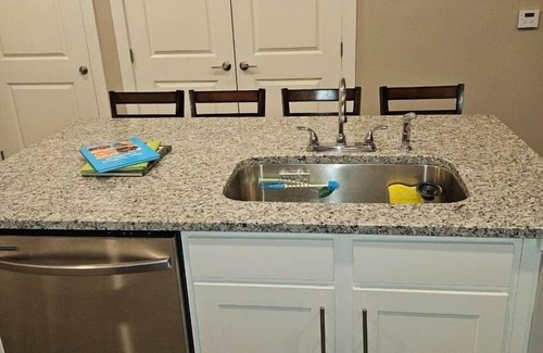 Covington Condo | Low Key Lux Apt, conveniently located right off I-20.