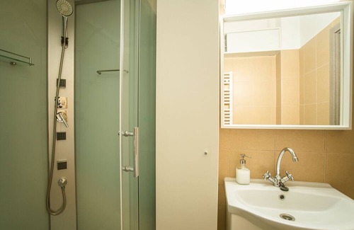 Kecskemet Apartment | Entire Flat in Kecskemét Center
