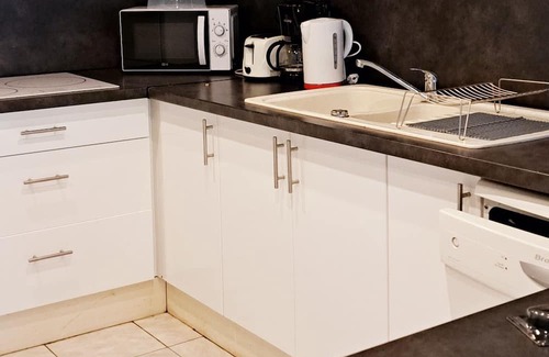 Bergerac House | Logement de Charme Refait à Neuf Avec Piscine et Climatisation