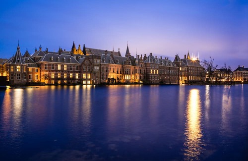 The Hague Center House | Immerse Yourself in City's Charm - 2 Units Near Alexanderplatz