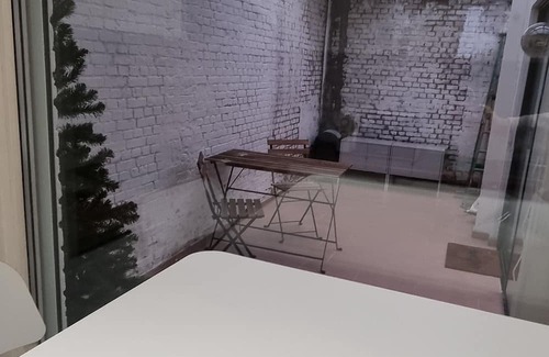 Hoboken Apartment | +100 m² Groot Gelijkvloers - 3 Bedden - Koer