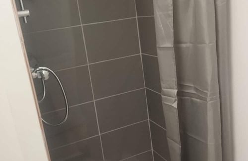 Albi Apartment | New studio with air con R1 - albicasa apparthotel