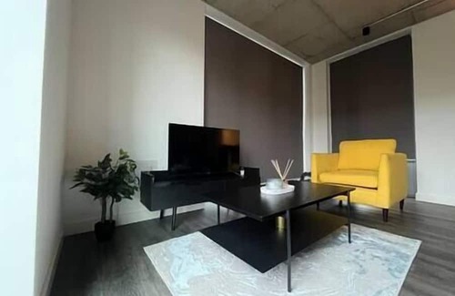 Abbey Wood Apartment | 2bed on Elizabeth line-5mins to Excel Custom House