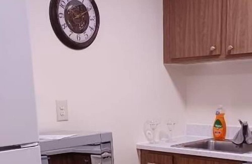 Fairfield Apartment | Beautiful studio apartment in a secure executive building near 2 major hospitals