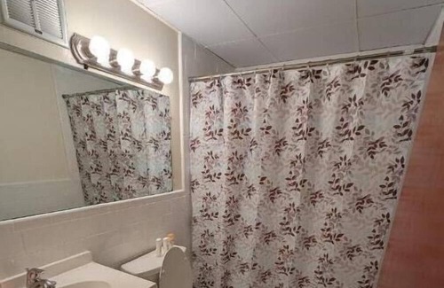 Fairfield Apartment | Brand new 1 bedroom apartment near 2 major hospitals and beach!