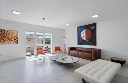 The Roads House | TOWNHOME W-BRICKELL,TERRACE W BBQ/SHOWER 3B-2.5B,SPECT.SKYLINE VIEWS,2 PARKINGS