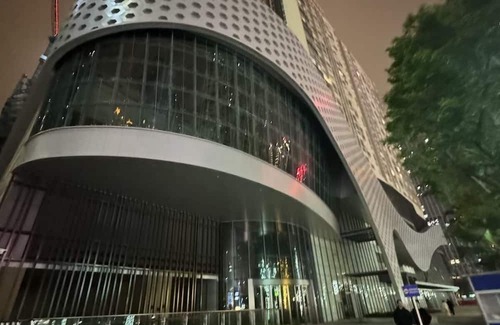 Central Business District Condo | Luxurious 2-bedroom, furnished condo in Shenzhen Futian with AC & heating