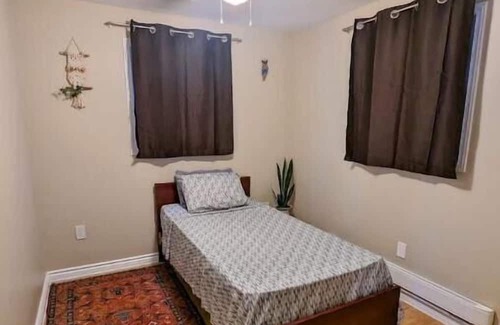 Alcona House | Home away from home in Alcona.