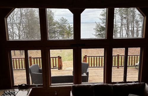 Big Bay House | DO NOT BOOK. Stupid VRBO website does not let me cancel this adn
