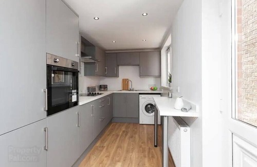 Belfast House | Luxurious Brand New Family Home