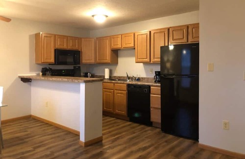 Bloomington Apartment | Spacious 2 Bedroom Apartment Next To Rivian