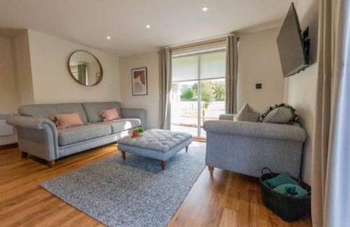 Llanrwst Cottage | Riverview Cottage - a rwst holiday cottage that sleeps 6 guests in 3 bedrooms