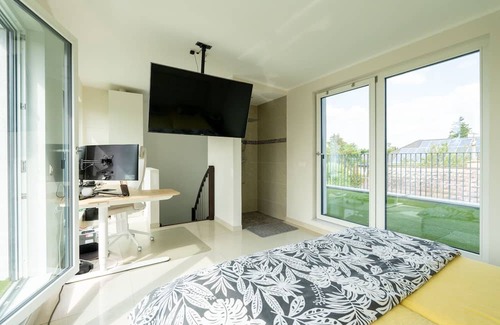 Donaustadt Villa | Villa near the VIC and United Nations and the Danube.