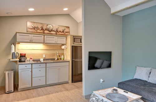 Crestone Apartment | Cozy Crestone Vacation Rental w/ Mountain Views!