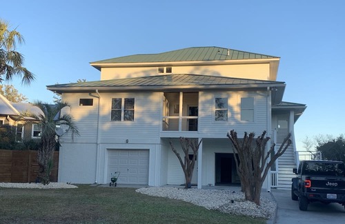 Myrtle Grove House | The Myrtle Grove House