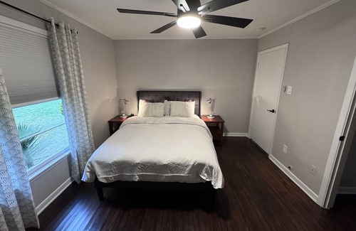 Nacogdoches House | The Guesthouse at Casa Colina