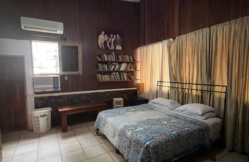 Santa Cruz Other | Spacious rustic lakefront house overlooking Maderas volcano