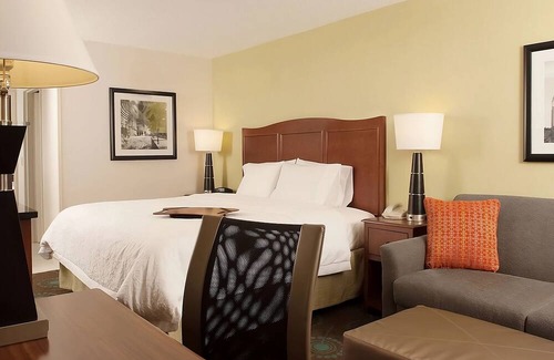 Buford Highway House | Proximity at its Best! 3 Pet-friendly Units, Free Breakfast, Pool, Parking!