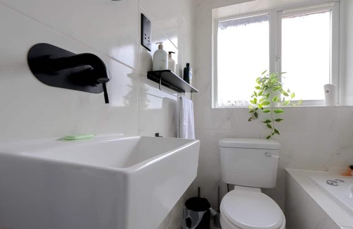 Barnstaple House | Hughes contemporary home in Barnstaple