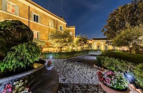 Ripa Apartment | Elegant 1BR Suite for Four Persons at Rome