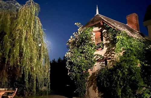 Noyers-sur-Cher House | Les Biches, family home for 4 to 10 people, a stone's throw from Beauval Zoo