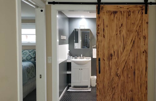 Southern Pines Cottage | Private Cottage & grounds just minutes from the top golf courses in the country!