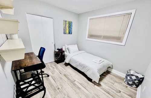 Township of Woolwich House | Cozy 3 Bed, 2 Bath, Pet-friendly Full house in Kitchener with all amenities.