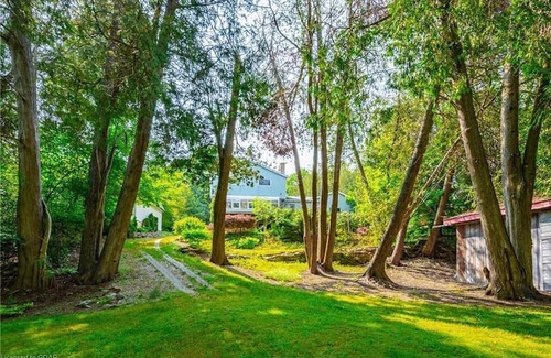 Elora House | Large river front home minutes from downtown Elora!