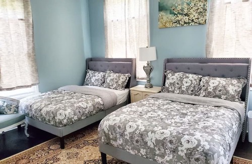 High Point Other | Historic Guest Home