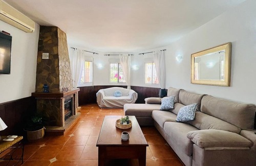 Torrox Costa Cottage | Casa Mari with private pool