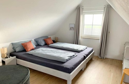 Lemkenhafen Apartment | Holiday home in Westfehmarn