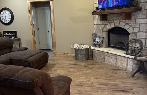 San Angelo House | the cotton patch
