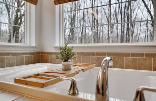 Locust Lake Village House | Luxurious Pocono Mountain Getaway