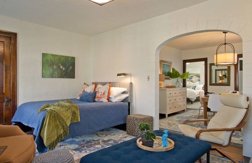 Oakley Apartment | Fresh and Fun Atlantic #2 Sleeps 4