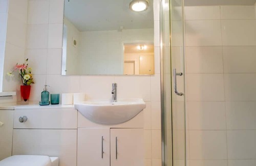Newcastle-upon-Tyne House | Pass the Keys | Cosy Flat in Newcastle Upon Tyne