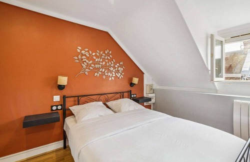 Sainte-Anne - Faubourg Noyon Apartment | Chic and Confortable studio