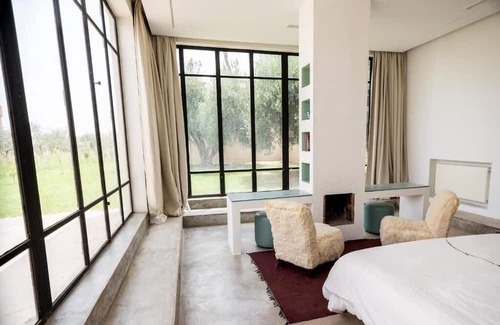 Zaouia Sidi Abdallah Ben Sassi Villa | Luxurious Modern Villa marrakech 7 Room with Farm